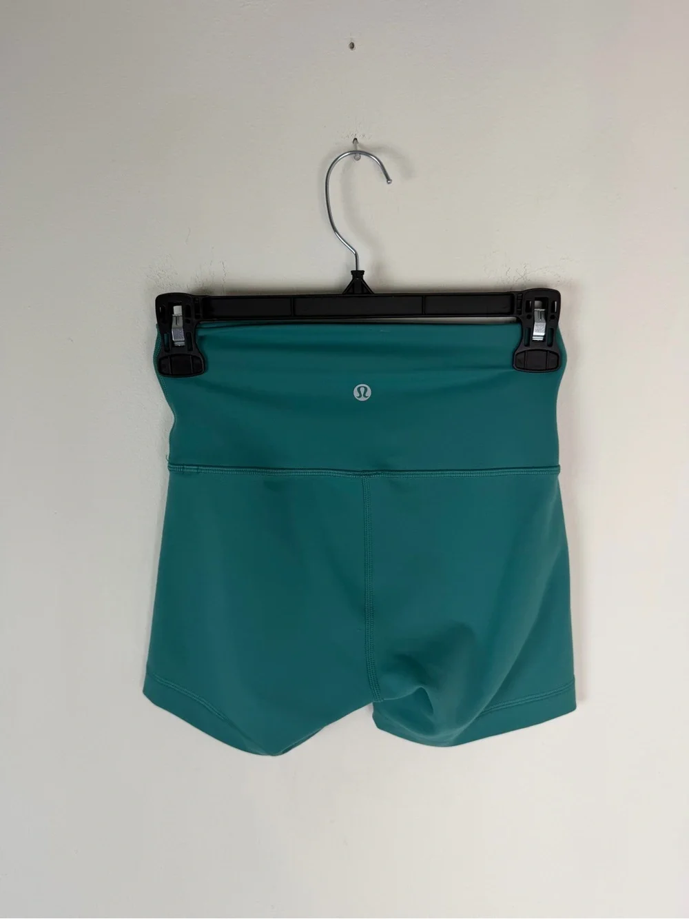 Lululemon Wunder Train High-Rise Short 4